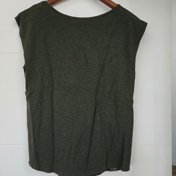 T-shirt from Totem Design House, an indigenous-owned BC business - Picture 2 of 2